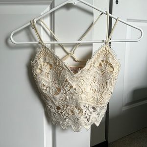 NWT Willow and Root crop